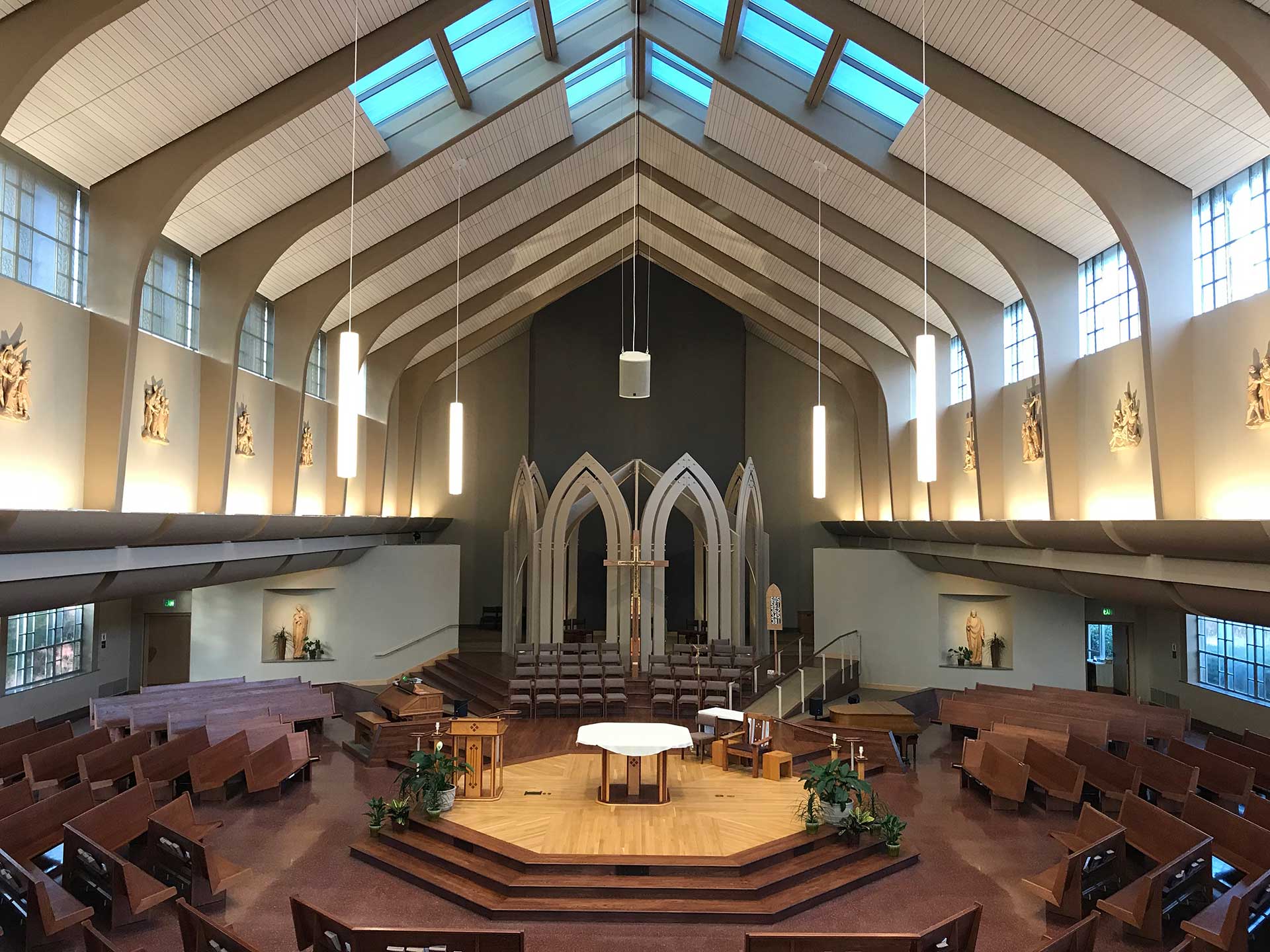 https://www.goudycc.com/wp-content/uploads/2020/12/sacred-heart-church-2.jpg